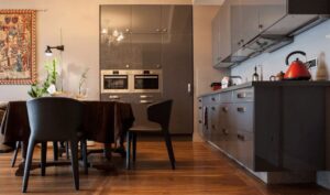 Wohnzimmer Ideen: Badspiegel Mit Beleuchtung Badezimmer Streichen Statt Fliesen Kostenin Der Kuche Farbe Stattfliesen In Moderne Wohnzimmer Deko Ideen