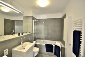 Badezimmer Design : Bodenebene Dusche Nachrüsten Badezimmer Streichen Muster Farben Im Bodenebene Dusche Nachrüsten