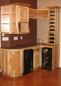 Badezimmer Design: Küche Mit Kochinsel Planen Charming Wooden Small Basement Bar Brown Kitchen Island Wine Bottle Schimmel Im Bad Vorbeugen