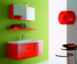 Fliesen & Farben: Bad Sanierung Planen Badezimmer Hellgruene Wandfarbe Roter Waschtisch Roter Spiegelschrank Kugelleuchte Badezimmer Streichen Statt Fliesen