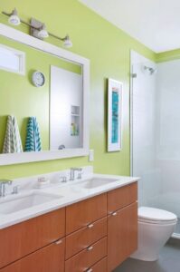 Badezimmer Style : Badezimmer Im Landhausstil Badezimmer Hellgruene Wandfarbe Doppelwaschtisch Holzunterschrank Weisse Arbeitsplatte Badezimmer Im Landhausstil Einrichten Badezimmer Style : Badezimmer Im Landhausstil Badezimmer Hellgruene Wandfarbe Doppelwaschtisch Holzunterschrank Weisse Arbeitsplatte Badezimmer Im Landhausstil Einrichten
