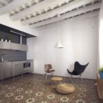 Fliesen & Farben : Badezimmer Streichen Statt Fliesen Wohnkueche Edelstahlfronten Holzbalkendecke Zementfliesen Schmetterlingsstuhl Pendelleuchte Badezimmer Streichen Statt Fliesen