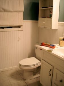 Badezimmer Style : Kleines Badezimmer Mit Dusche Kleines Badezimmer Mit Holzvertaefelung Und Blauer Wand Kleines Badezimmer Mit Dusche Modern Gestalten