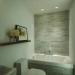 Badezimmer Style : Kleines Gaste Wc Modern Gestalten Modernes Badezimmer Mit Steinwand Und Rechteckiger Badewanne Kleines Gäste-WC Modern Gestalten