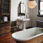 Badezimmer Style : Schimmel Im Bad Vorbeugen Vintage Badezimmer Standwaschbecken Rostige Badewanne Holzschrank Schimmel Im Bad Vorbeugen