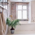 Badezimmer Style : Schimmel Im Bad Vorbeugen Ziegelwand Badezimmer Einbauwanne Palme Fenster Schimmel Im Bad Vorbeugen