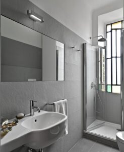 Ratgeber: Wellness Bad Zu Hause Gestalten Wellness Bad Badezimmer Mit Einbauwanne Orchidee Und Aufsatzwaschbecken Kuchenplanung Fehler Ideen